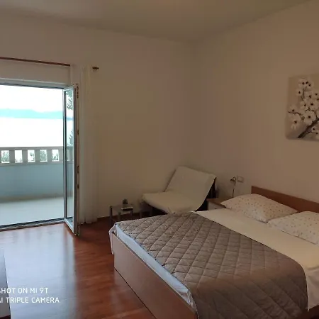 Apartment Valentina Brela